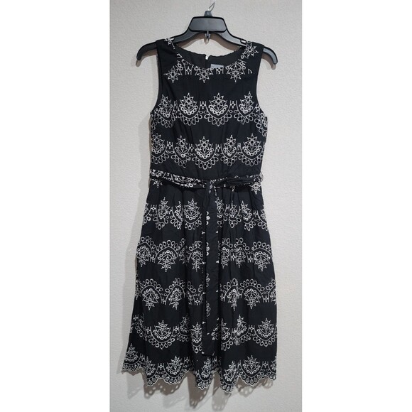 Rabbit Rabbit Rabbit Design Gorgeous Floral Lace Sleeveless BeltedDress Lined  6 - Picture 1 of 12